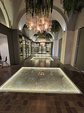 Kirayə verilir obyekt 160 m²