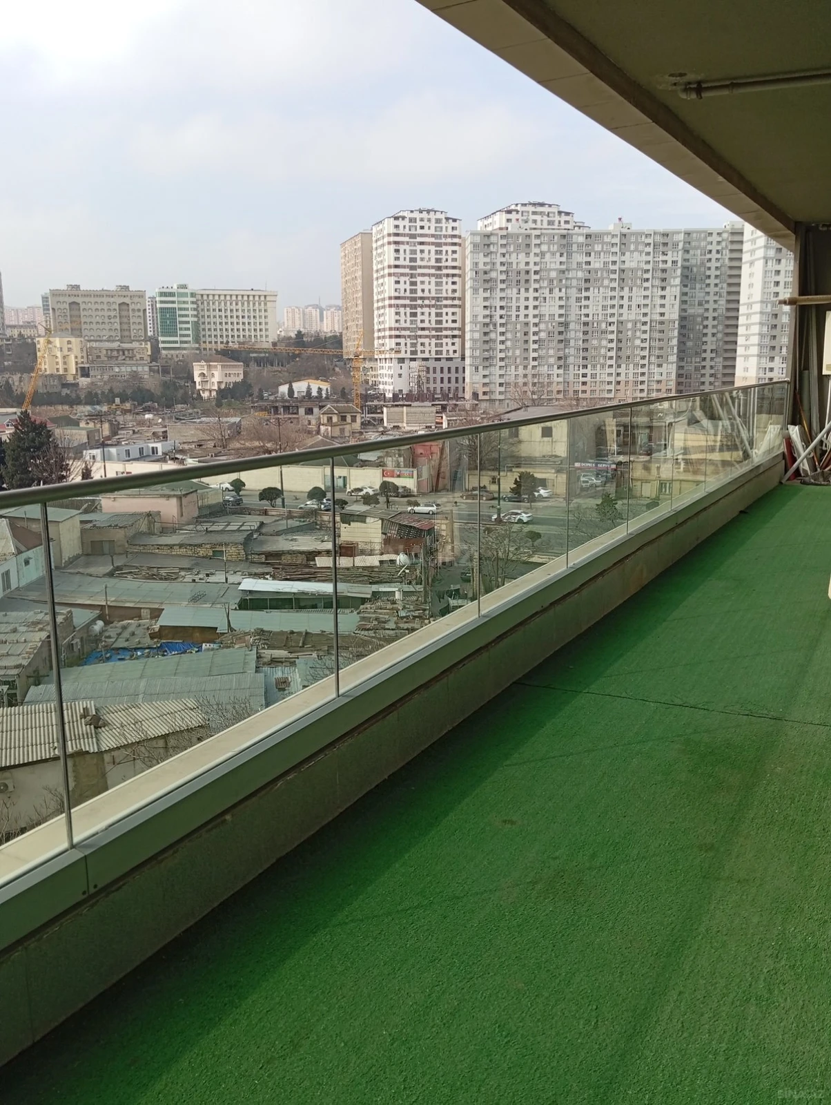 Kirayə verilir 3 otaqlı mənzil 110 m²