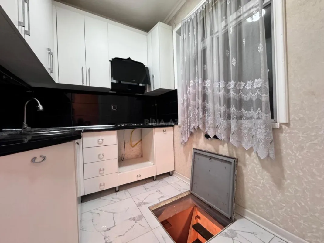 Satılır 2 otaqlı mənzil 55 m²