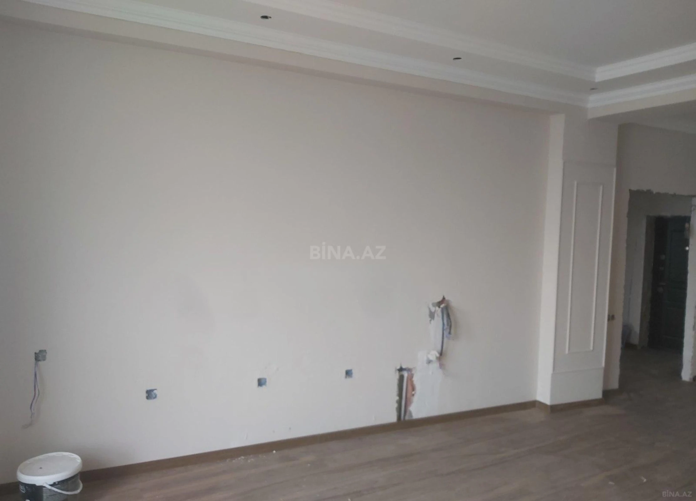 Satılır 3 otaqlı mənzil 110 m²