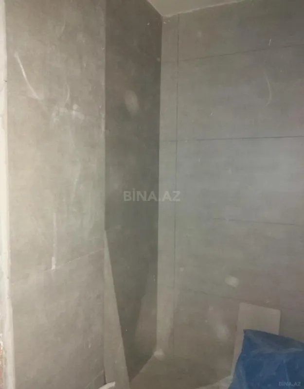 Satılır 3 otaqlı mənzil 110 m²