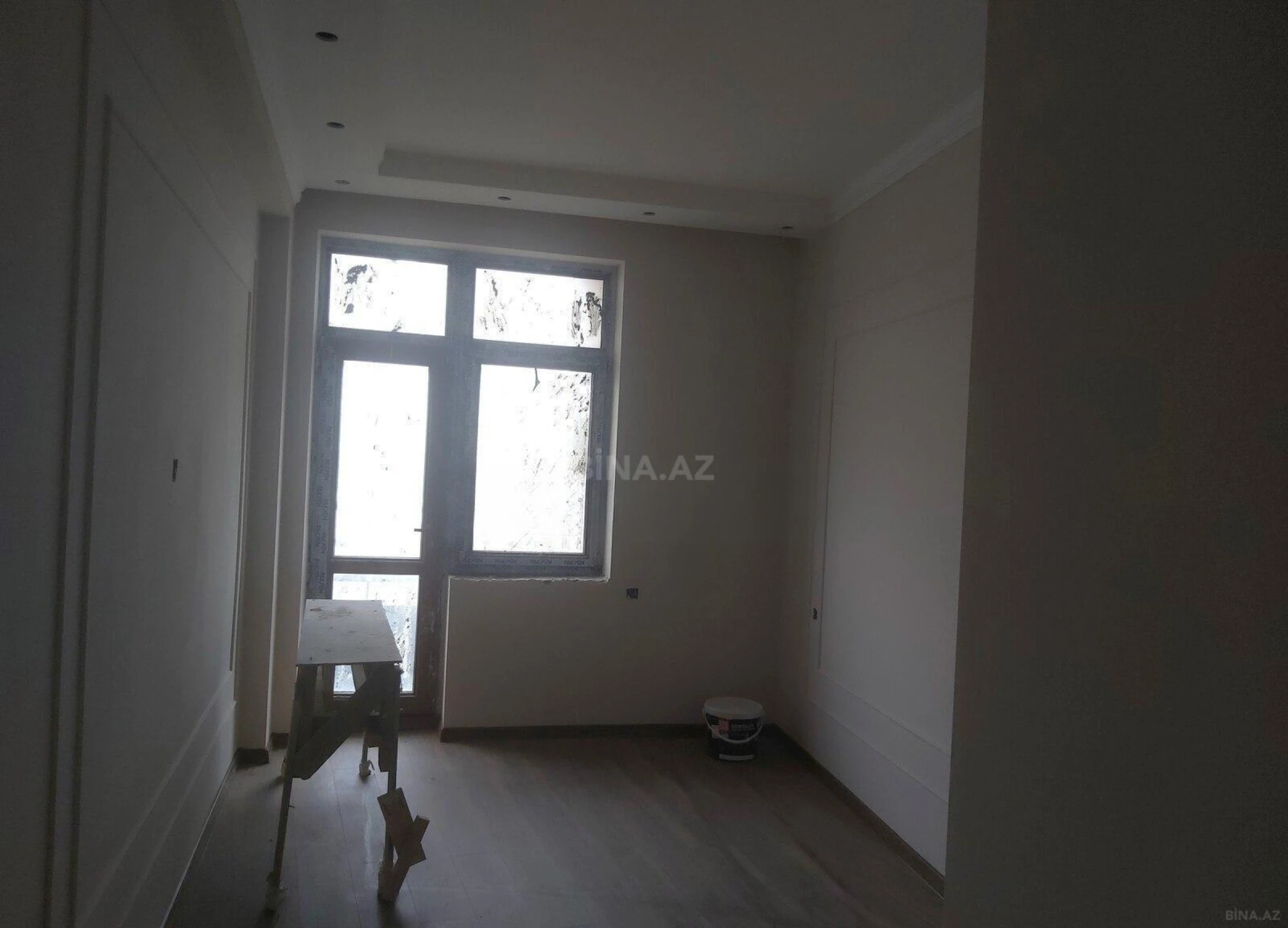 Satılır 3 otaqlı mənzil 110 m²