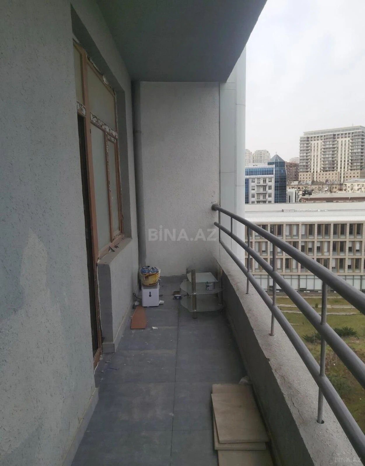 Satılır 3 otaqlı mənzil 110 m²