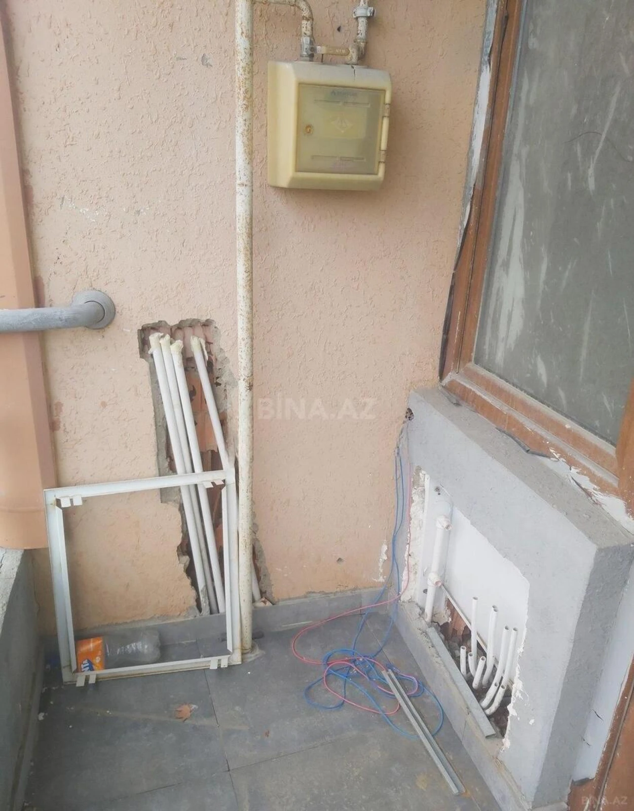 Satılır 3 otaqlı mənzil 110 m²