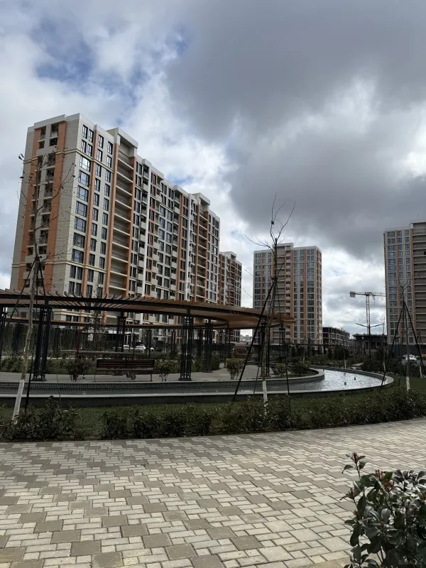 Satılır 2 otaqlı mənzil 62 m²