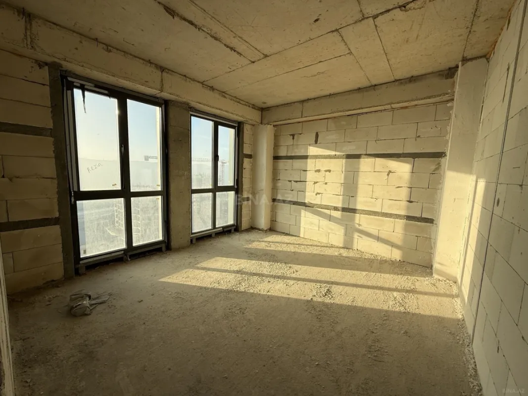 Satılır 2 otaqlı mənzil 62 m²