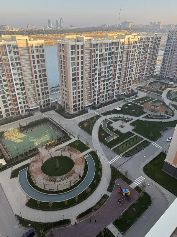 Satılır 2 otaqlı mənzil 62 m²