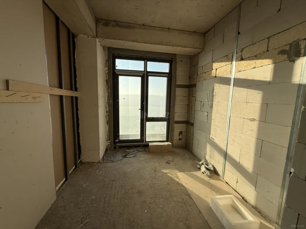 Satılır 2 otaqlı mənzil 62 m²