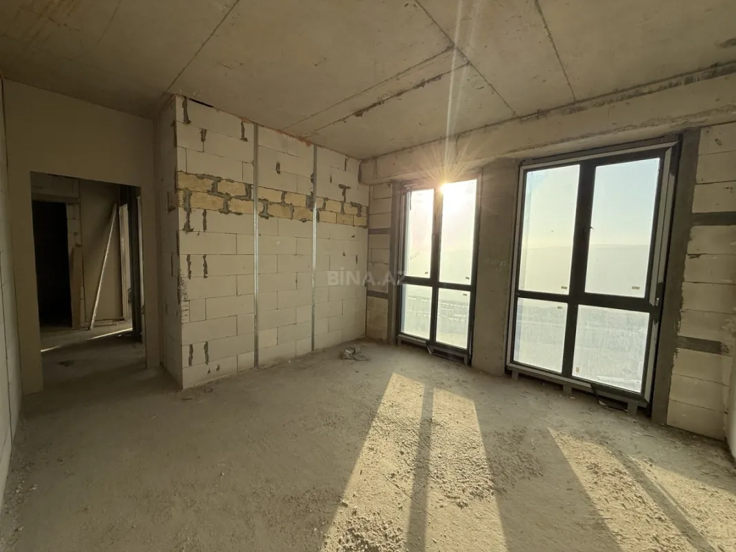 Satılır 2 otaqlı mənzil 62 m²