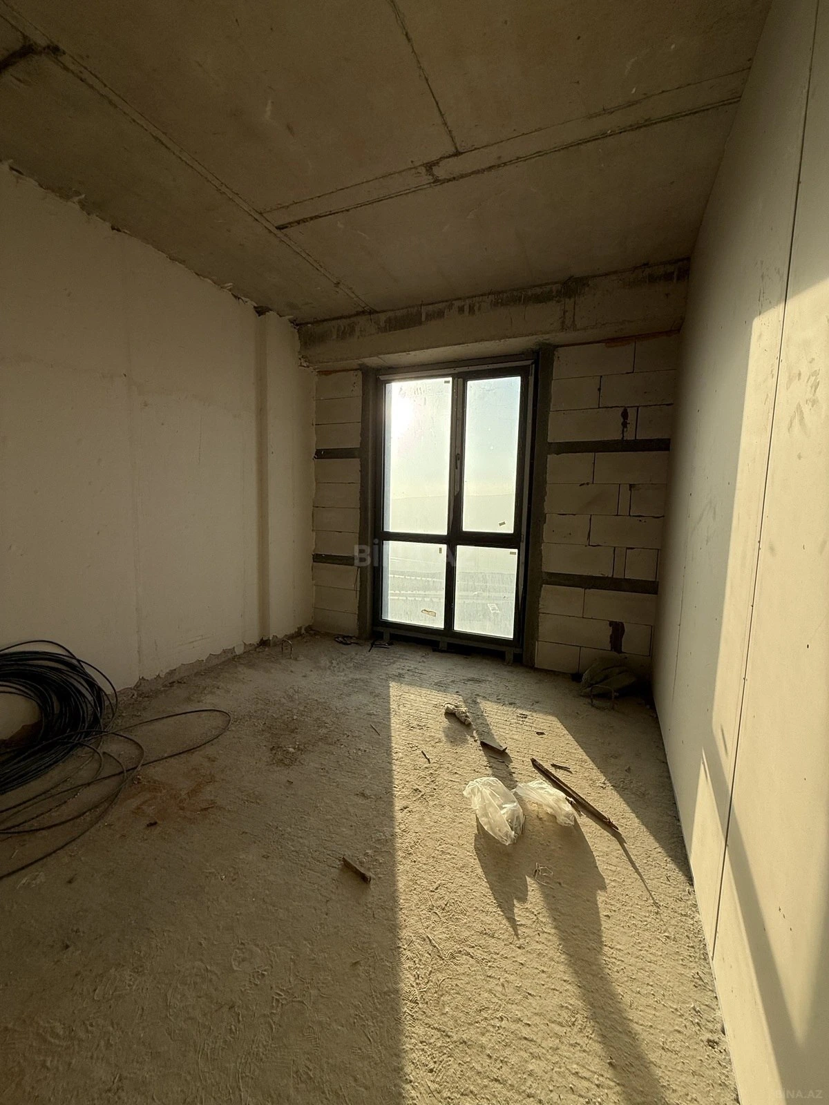 Satılır 2 otaqlı mənzil 62 m²