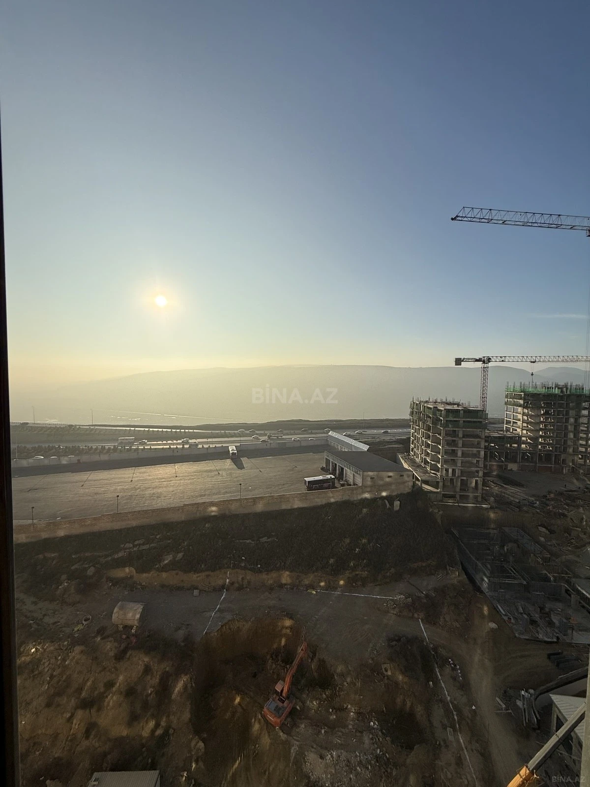 Satılır 2 otaqlı mənzil 62 m²