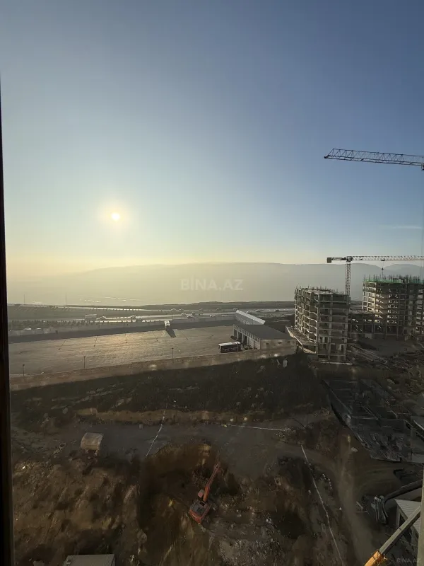 Satılır 2 otaqlı mənzil 62 m²