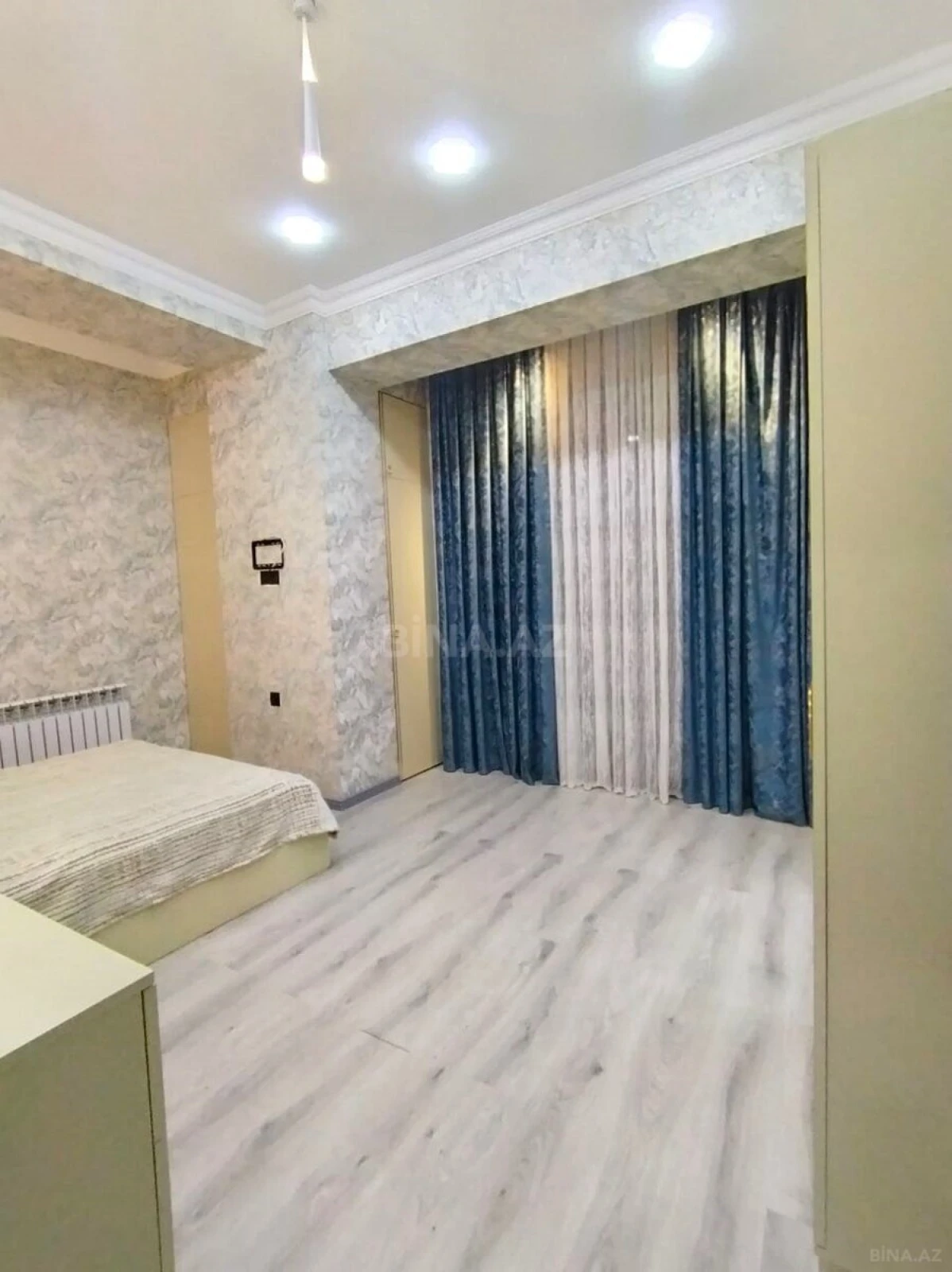 Satılır 3 otaqlı mənzil 100 m²