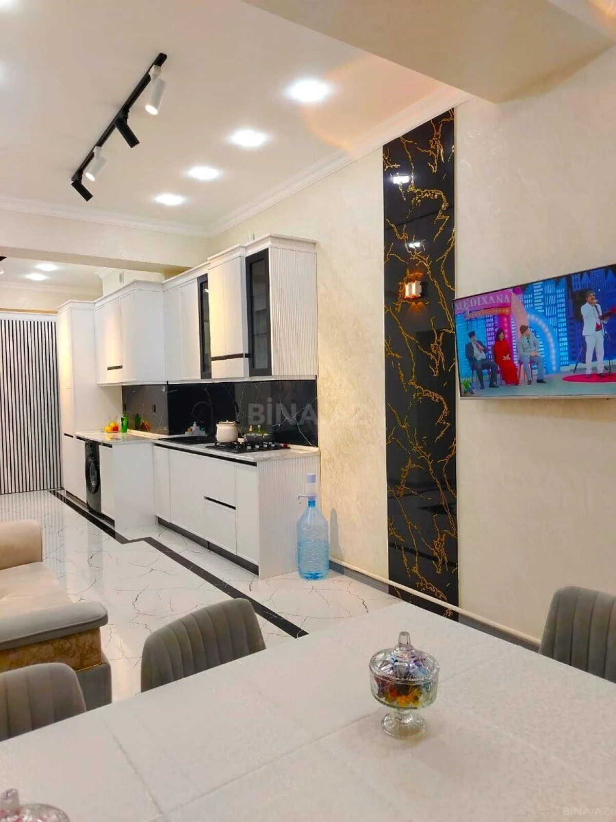 Satılır 3 otaqlı mənzil 100 m²