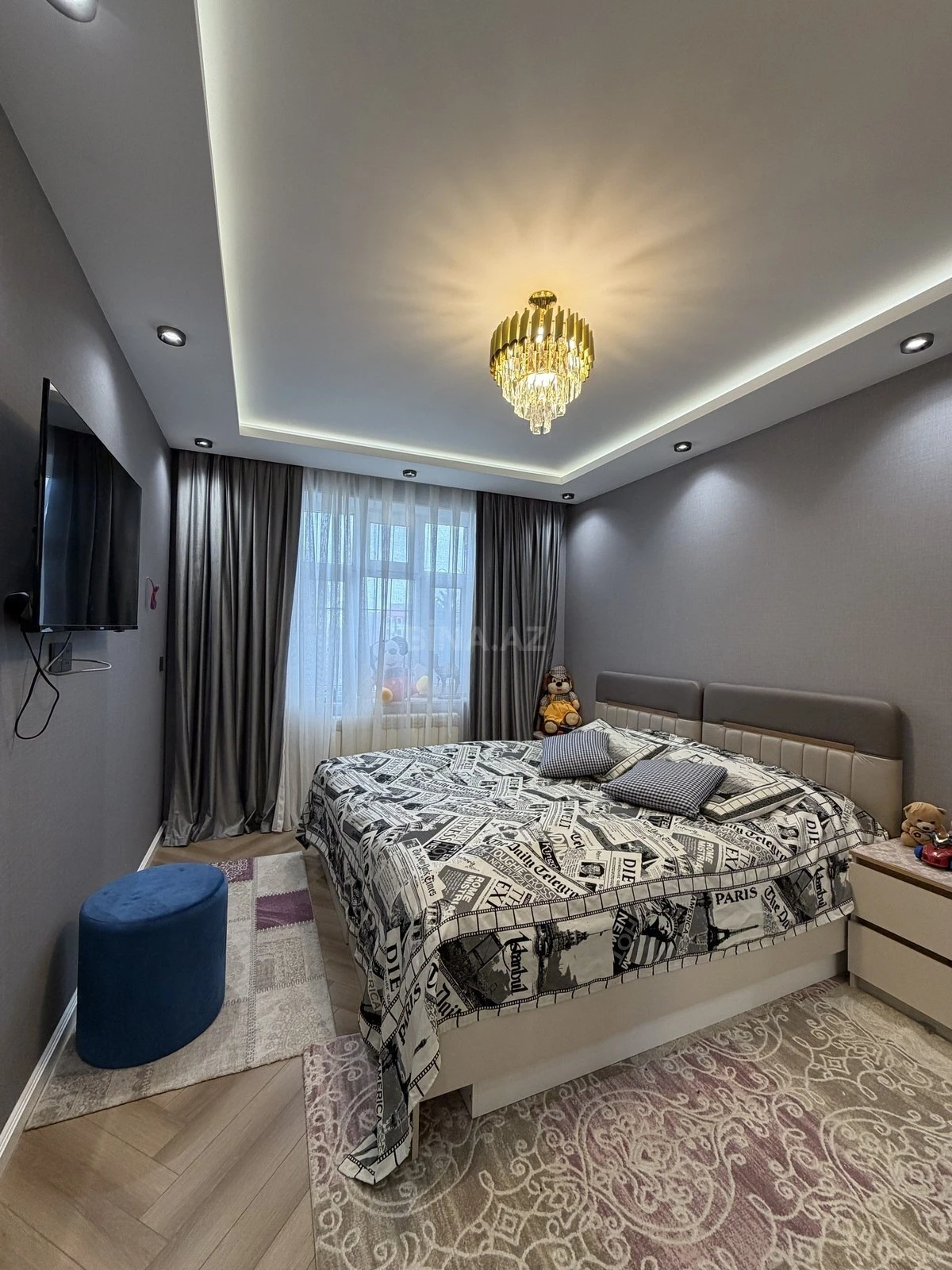 Satılır 5 otaqlı mənzil 120 m²