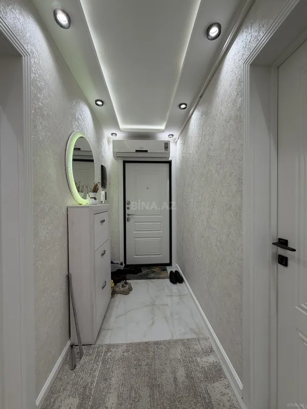 Satılır 5 otaqlı mənzil 120 m²