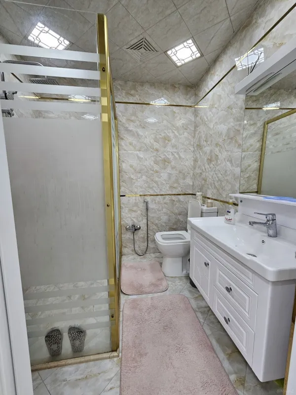 Satılır 3 otaqlı mənzil 82.4 m²