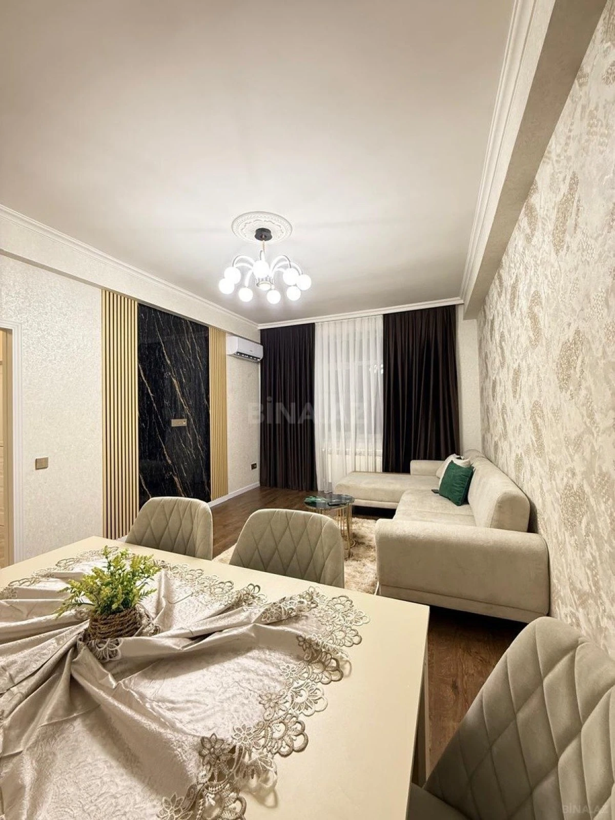 Satılır 2 otaqlı mənzil 80 m²