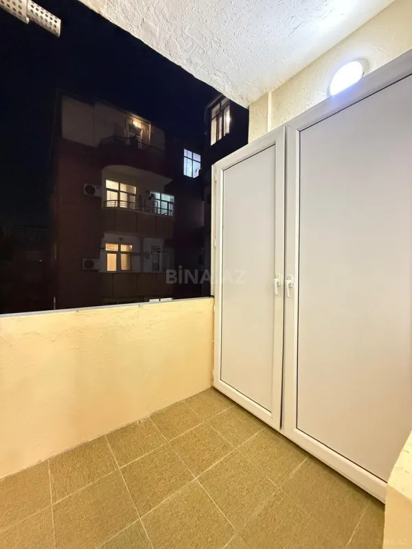 Satılır 2 otaqlı mənzil 80 m²