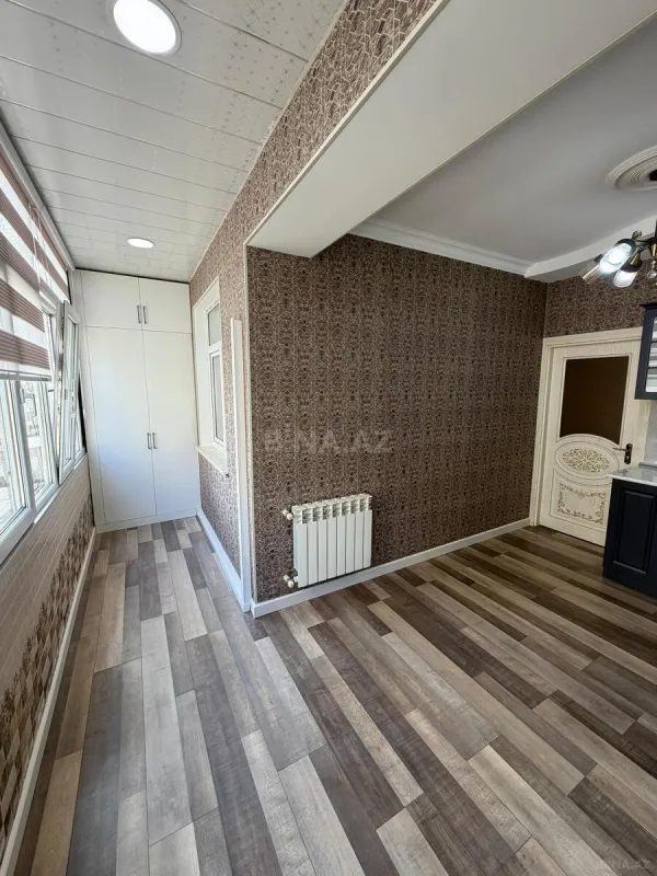 Satılır 3 otaqlı mənzil 82 m²