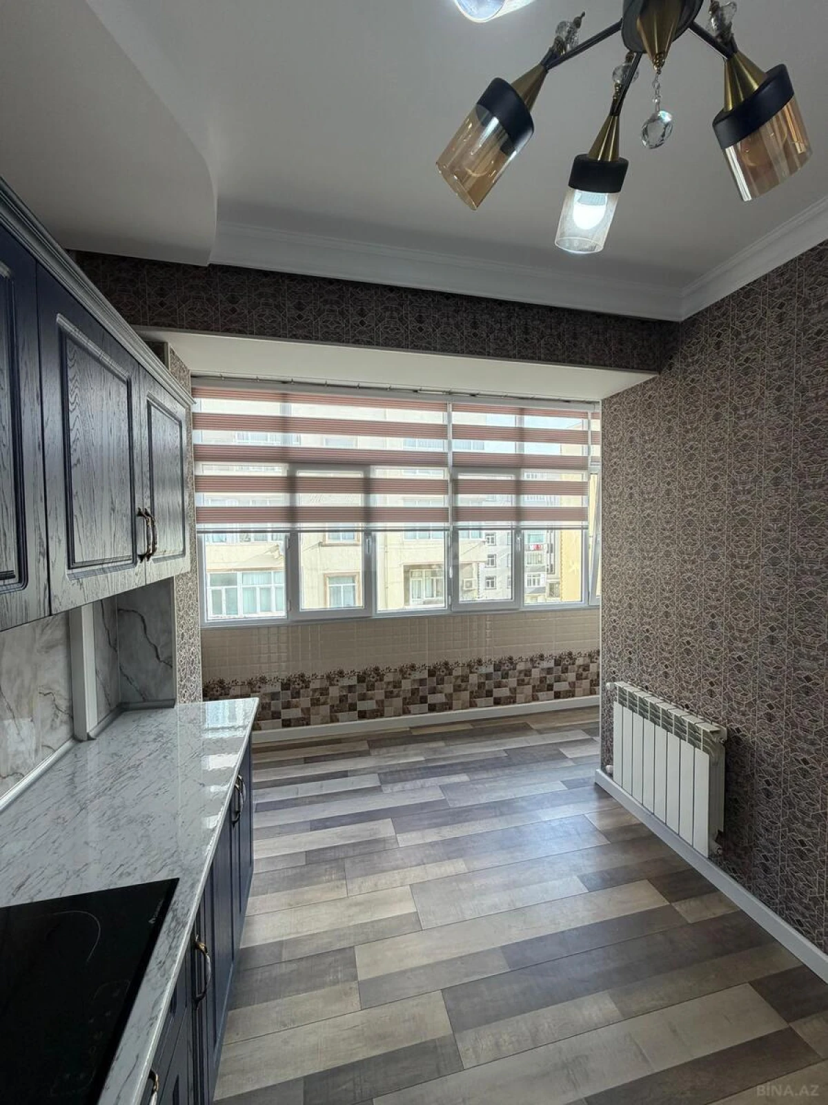 Satılır 3 otaqlı mənzil 82 m²