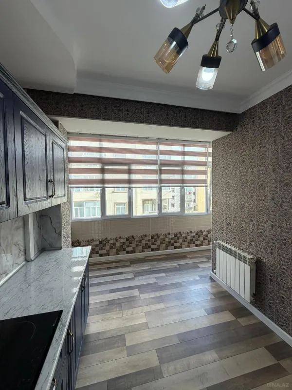 Satılır 3 otaqlı mənzil 82 m²