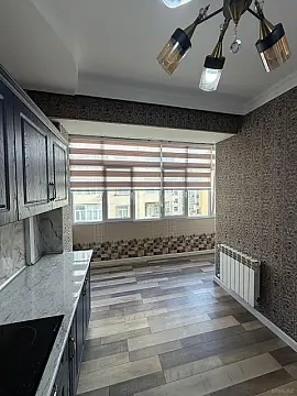 Satılır 3 otaqlı mənzil 82 m²