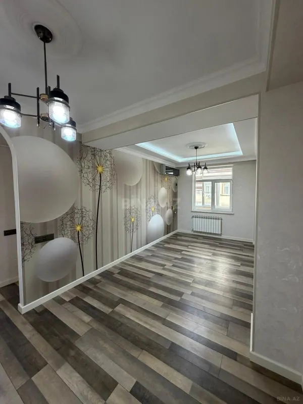 Satılır 3 otaqlı mənzil 82 m²