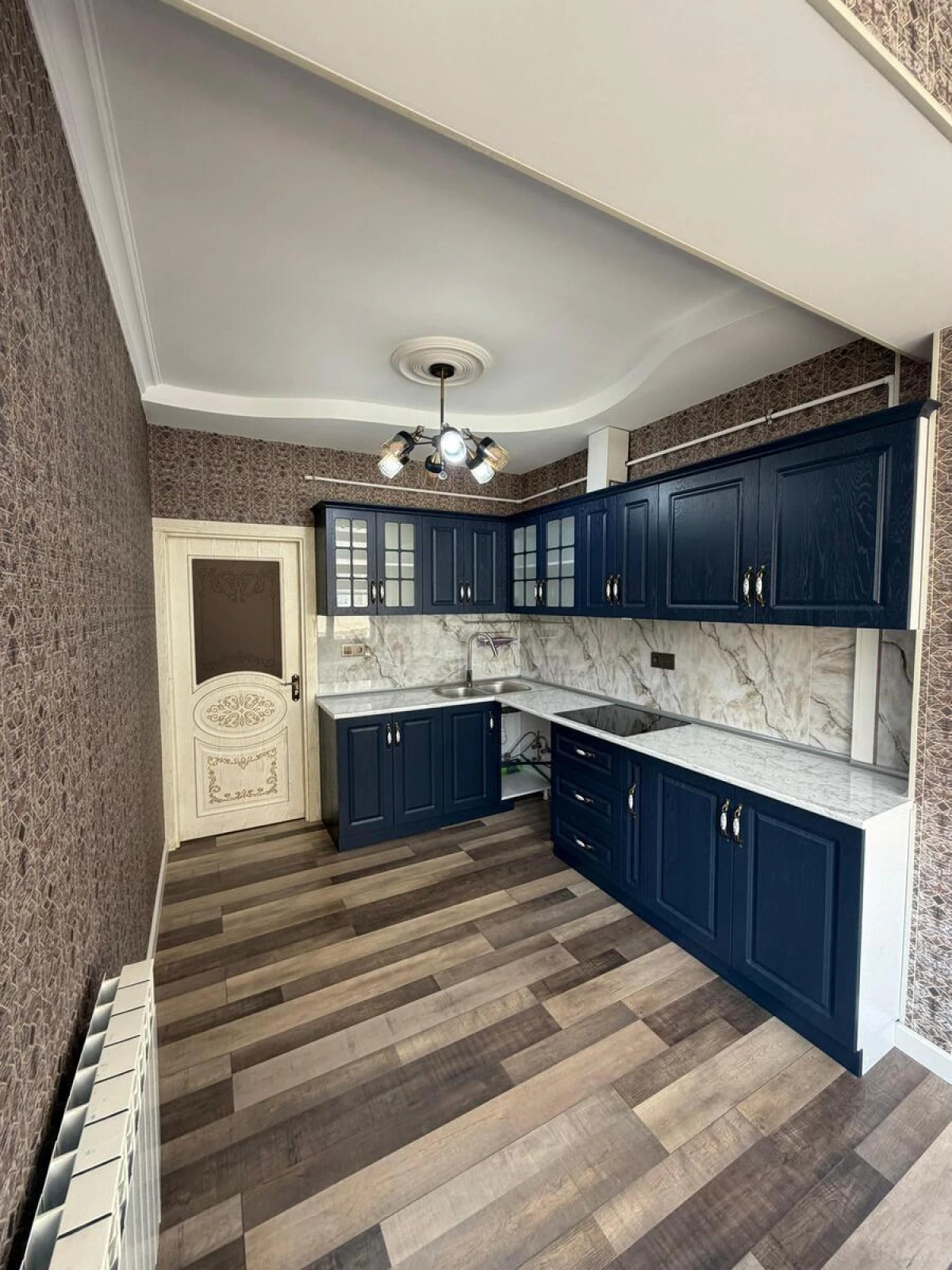 Satılır 3 otaqlı mənzil 82 m²