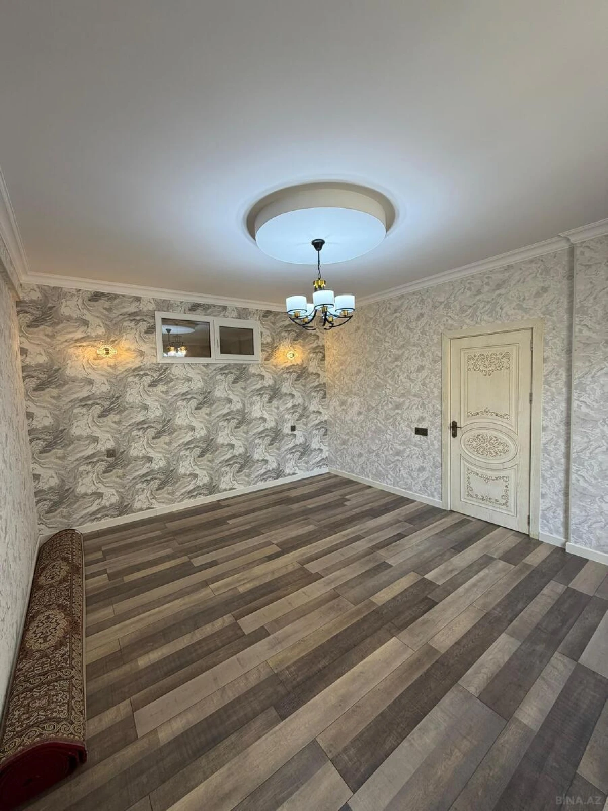 Satılır 3 otaqlı mənzil 82 m²