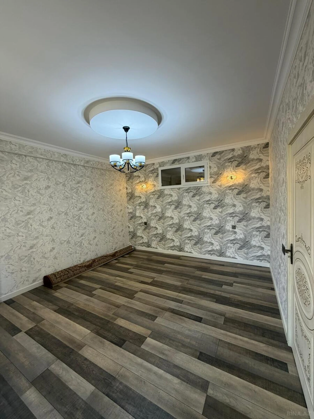 Satılır 3 otaqlı mənzil 82 m²