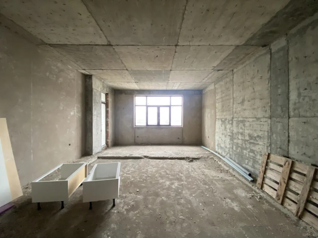 Satılır 3 otaqlı mənzil 170 m²