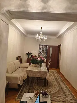 Satılır 3 otaqlı mənzil 70 m² — Bakı, İnşaatçılar 3 otaq 70.00 m²