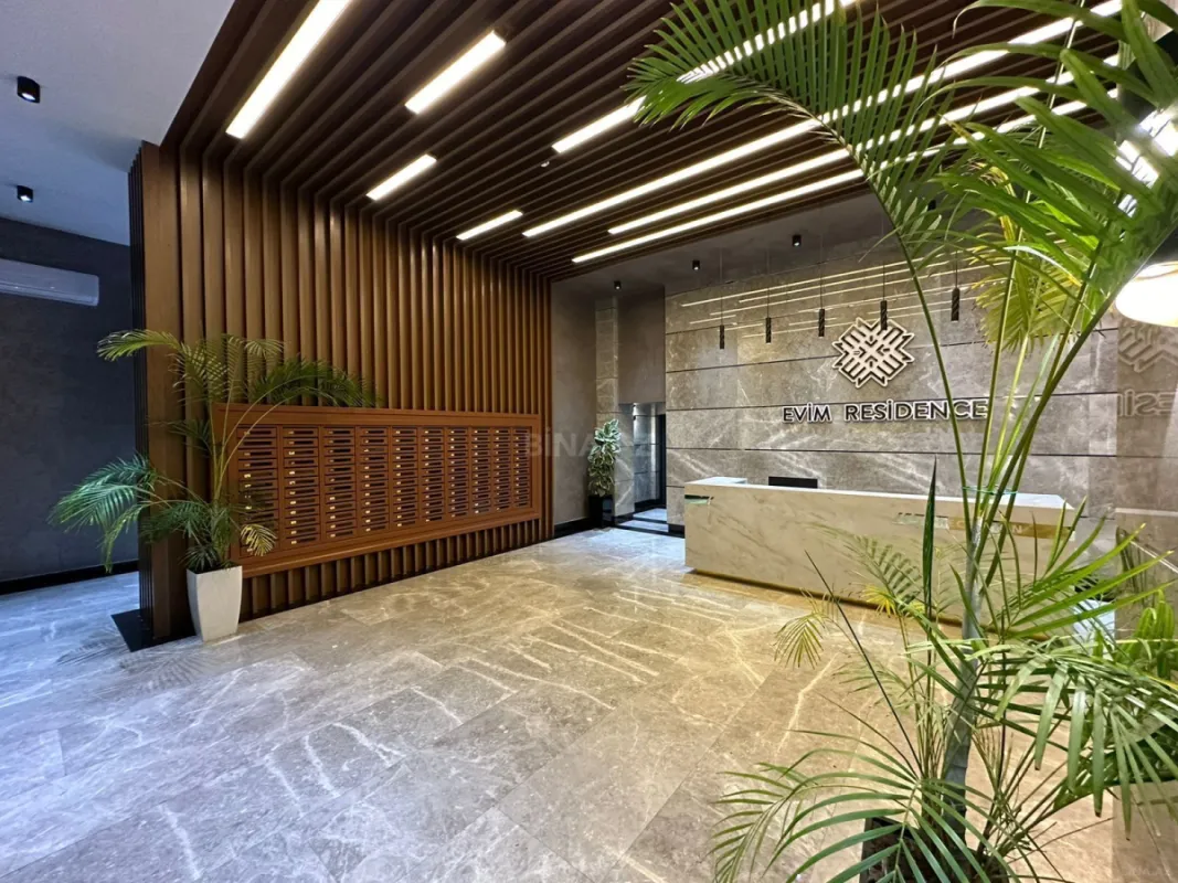 Satılır 3 otaqlı mənzil 126 m²