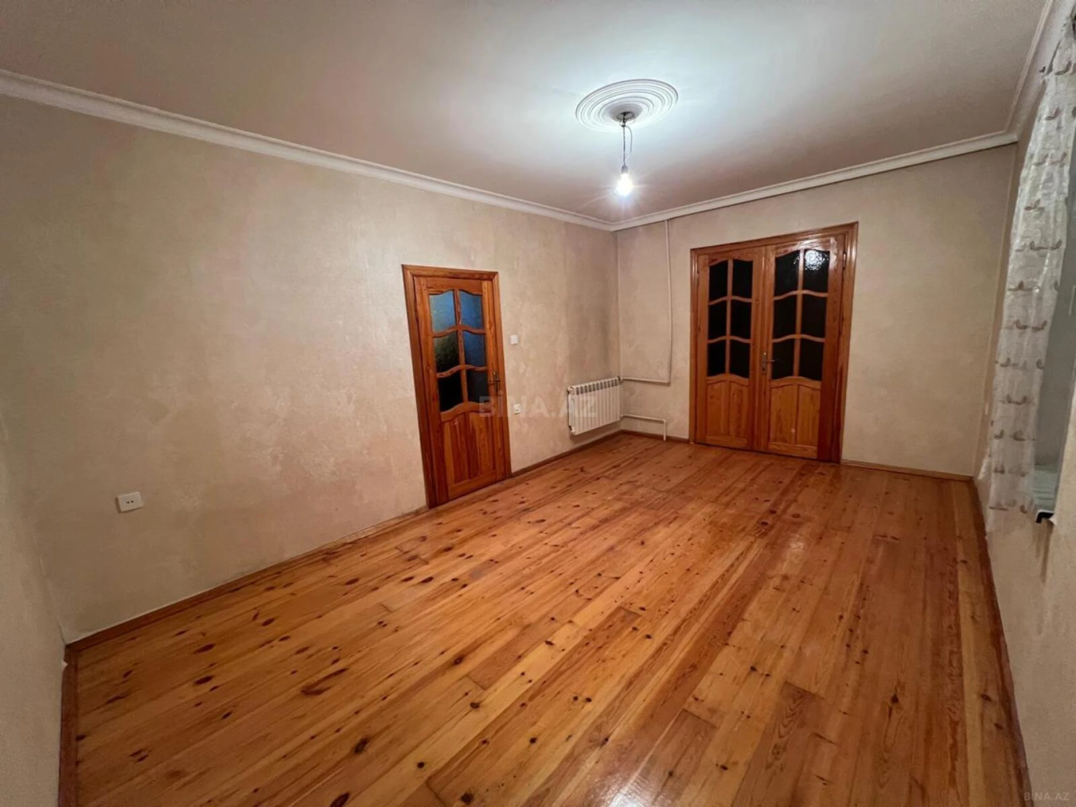 Satılır 2 otaqlı mənzil 45 m²
