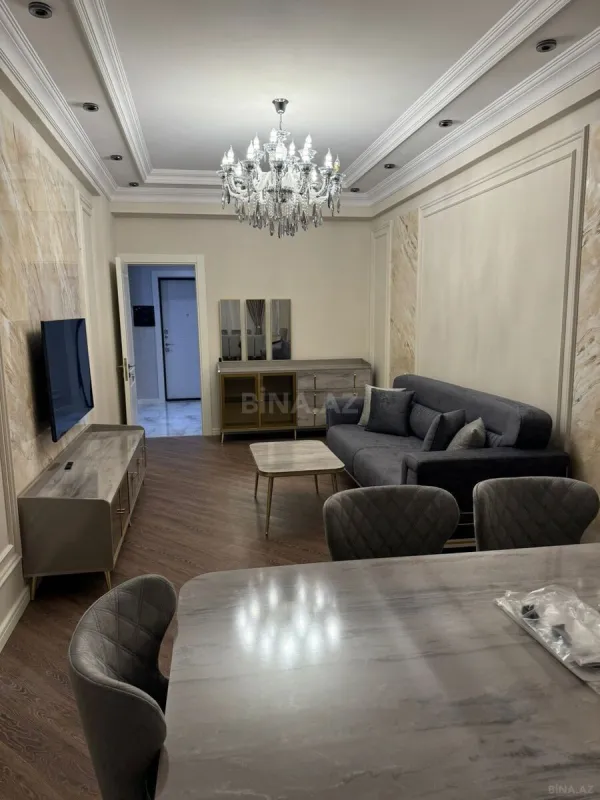 Kirayə verilir 2 otaqlı mənzil 70 m²