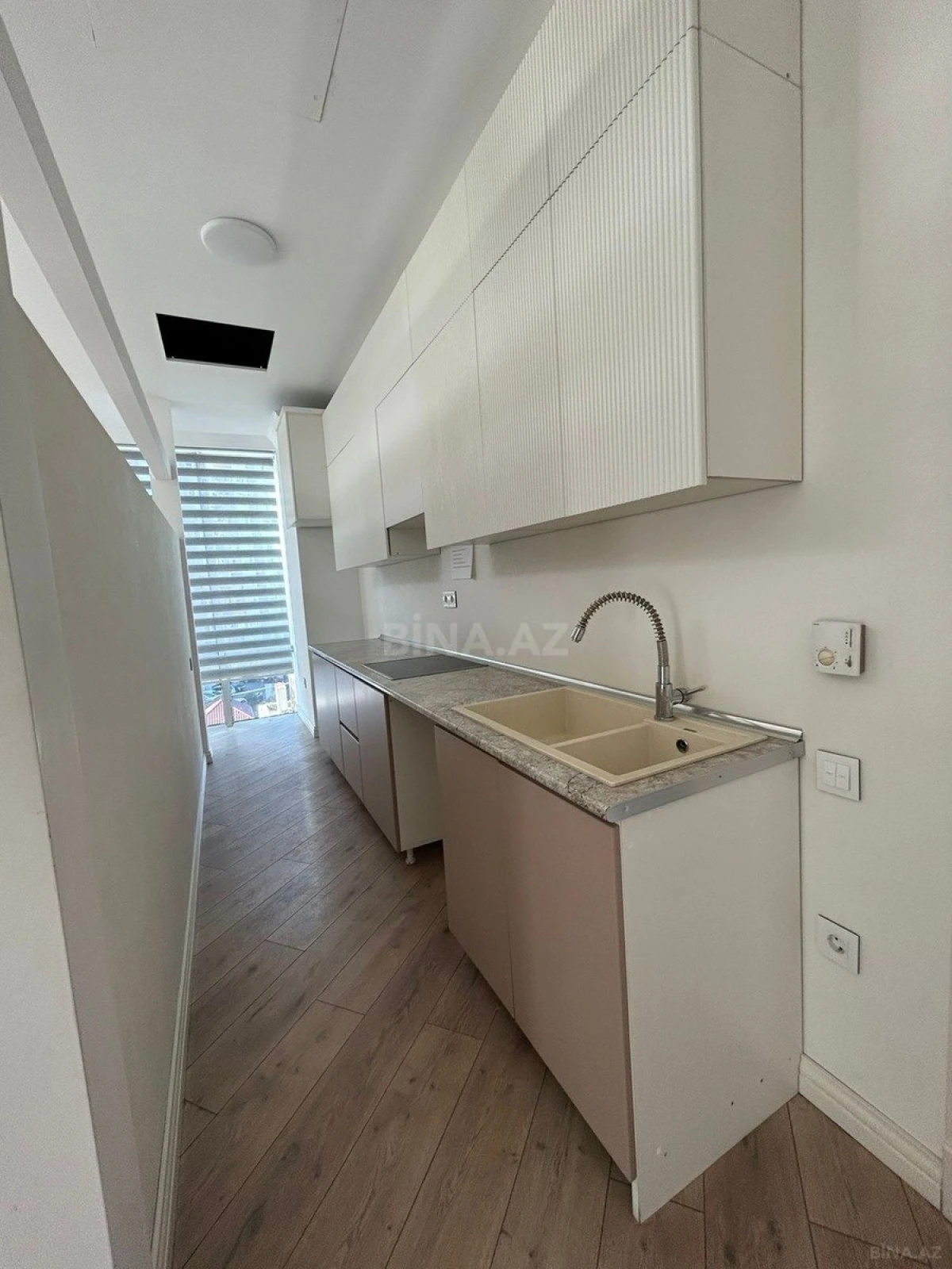 Kirayə verilir 3 otaqlı ofis 116 m²