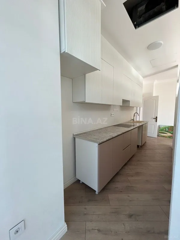 Kirayə verilir 3 otaqlı ofis 116 m²