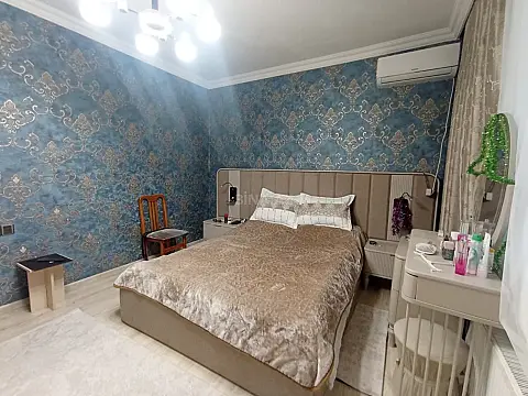 Satılır 4 otaqlı həyət evi 125 m²