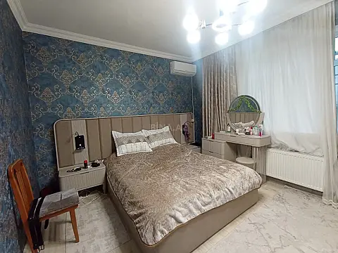 Satılır 4 otaqlı həyət evi 125 m²