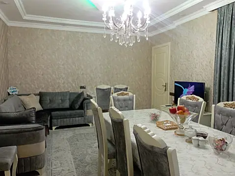 Satılır 4 otaqlı həyət evi 125 m²