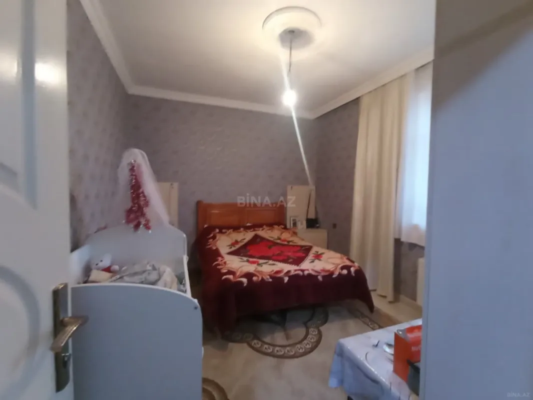 Satılır 4 otaqlı həyət evi 125 m²
