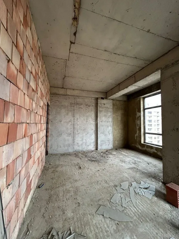 Satılır 3 otaqlı mənzil 117 m²