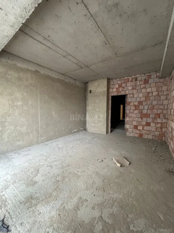 Satılır 3 otaqlı mənzil 117 m²