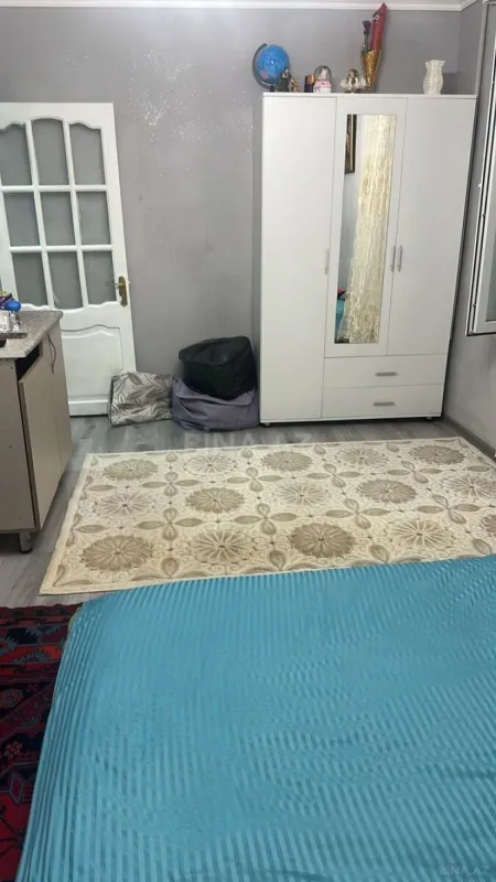 Kirayə verilir 3 otaqlı mənzil 50 m²