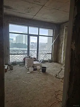 Satılır 2 otaqlı mənzil 72 m²