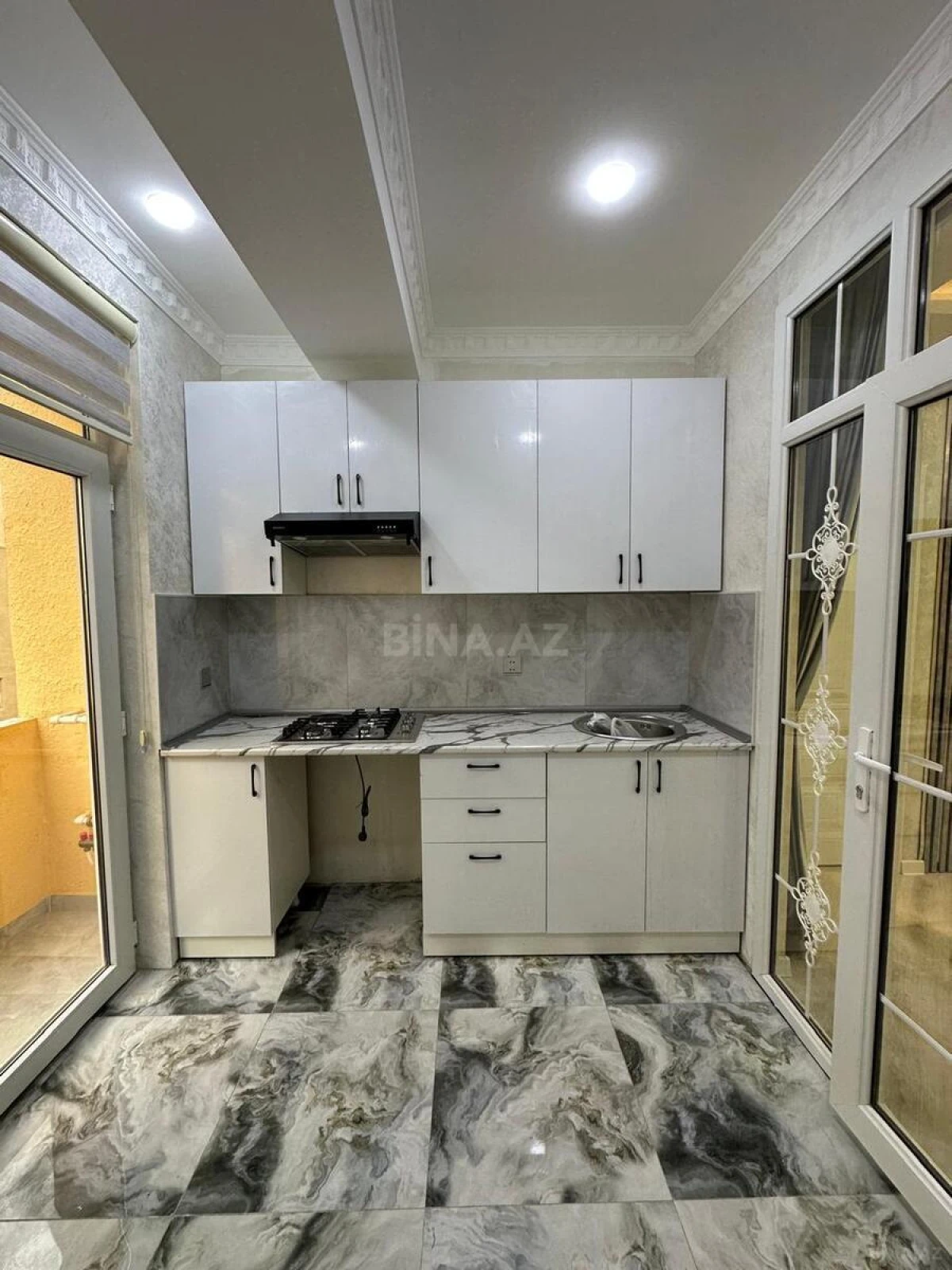 Satılır 3 otaqlı mənzil 60.5 m²