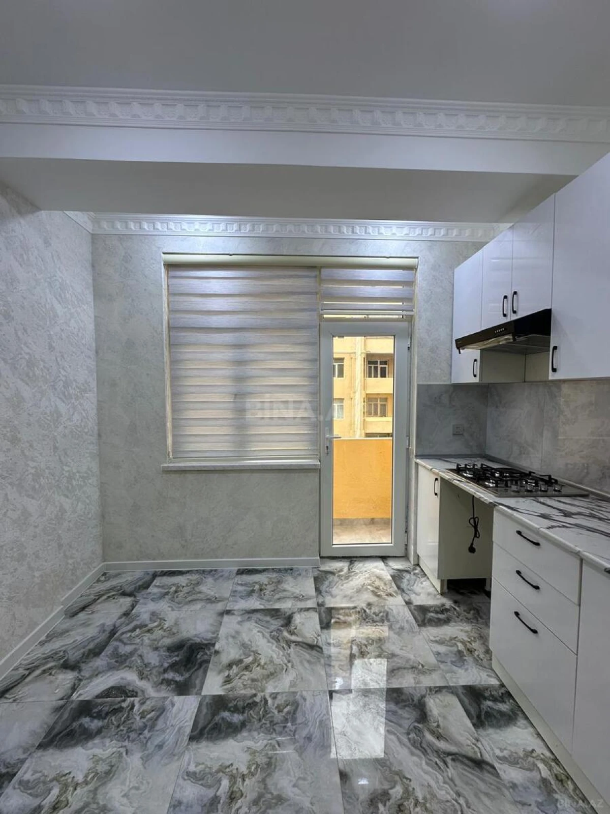 Satılır 3 otaqlı mənzil 60.5 m²