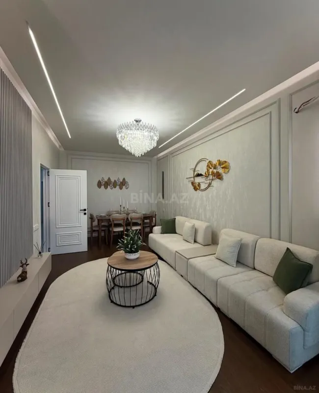 Kirayə verilir 2 otaqlı mənzil 80 m²