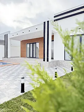 Satılır 4 otaqlı həyət evi 160 m²
